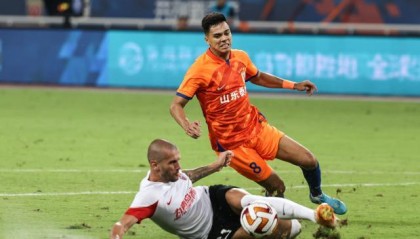 开云体育下载-韩战生死诀！泰山图谋“仁川登陆”老崔遍寻帕托替身